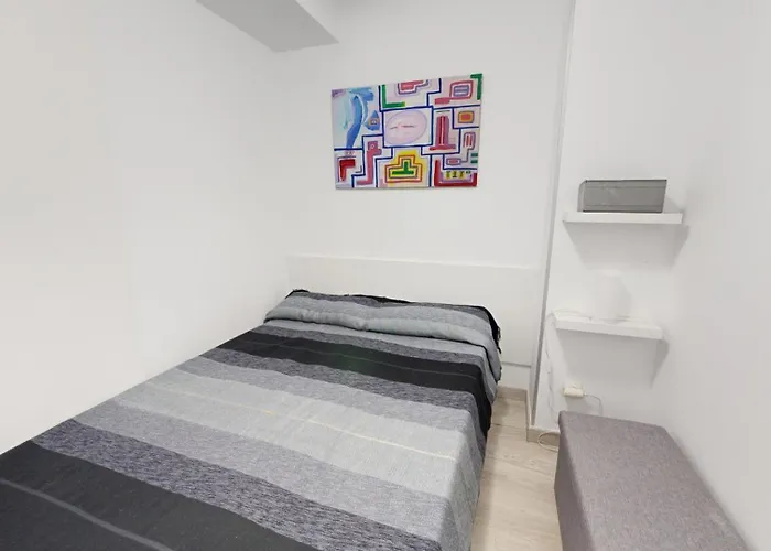 30m2 ,vue Sur Et Piscine, Commerce