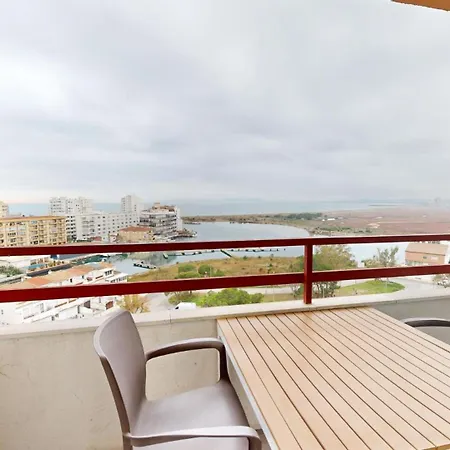 아파트 30m2 ,vue Sur Et Piscine, Commerce
